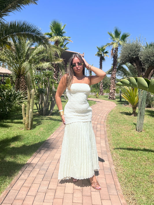 Robe longue bustier texturé à jupe plissée