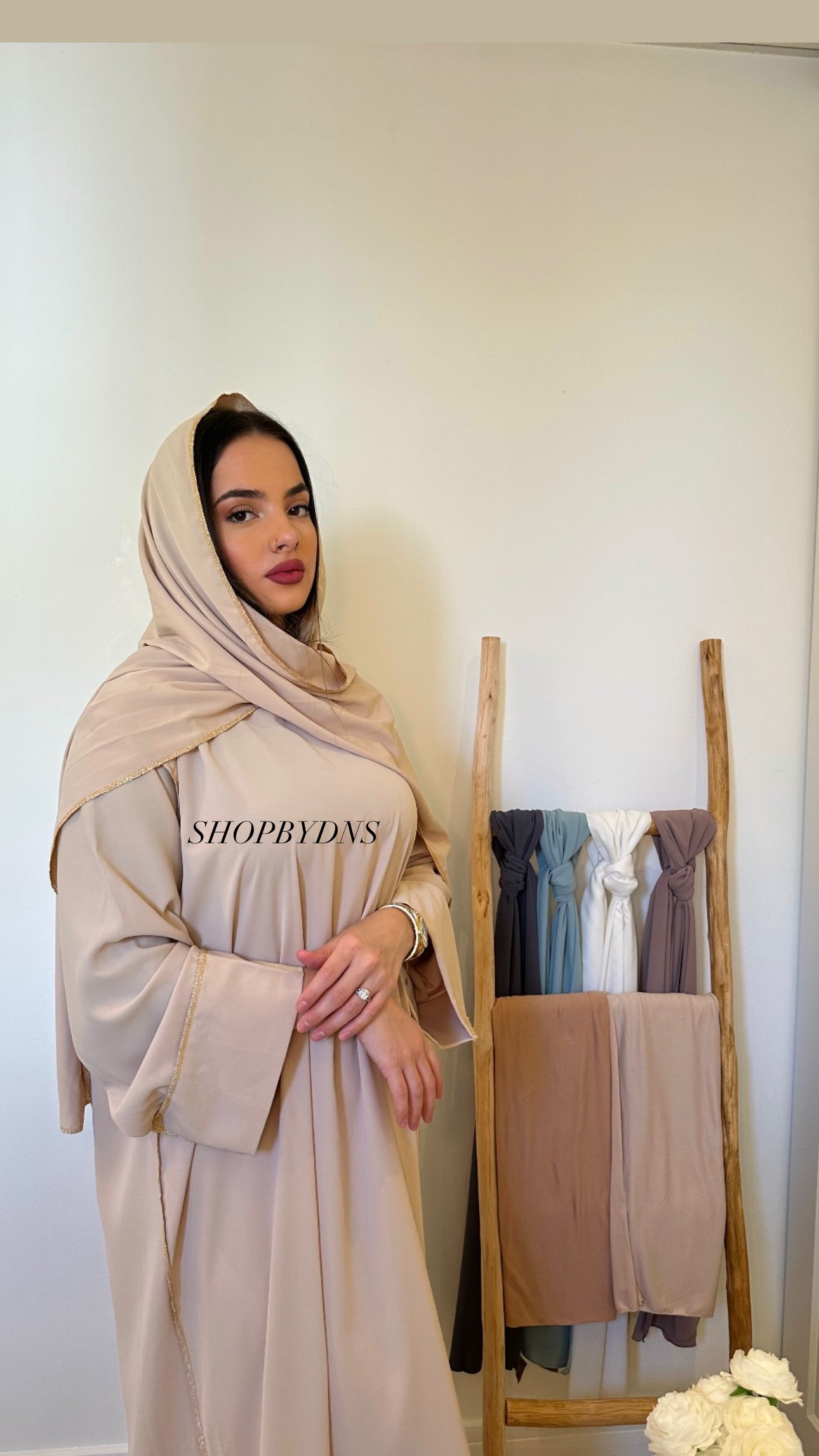 Abaya voile intégré beige