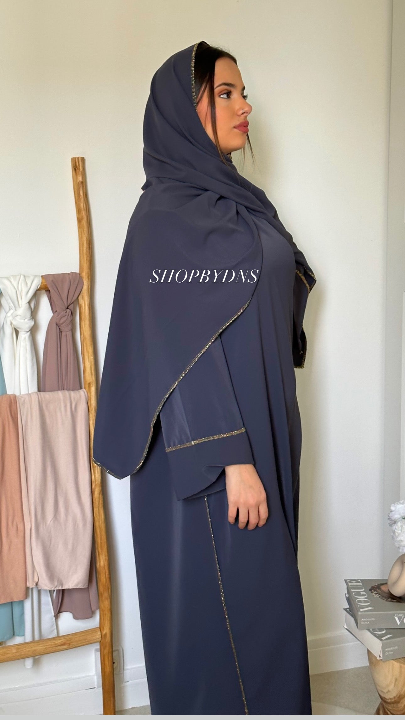 Abaya voile intégré grise foncé